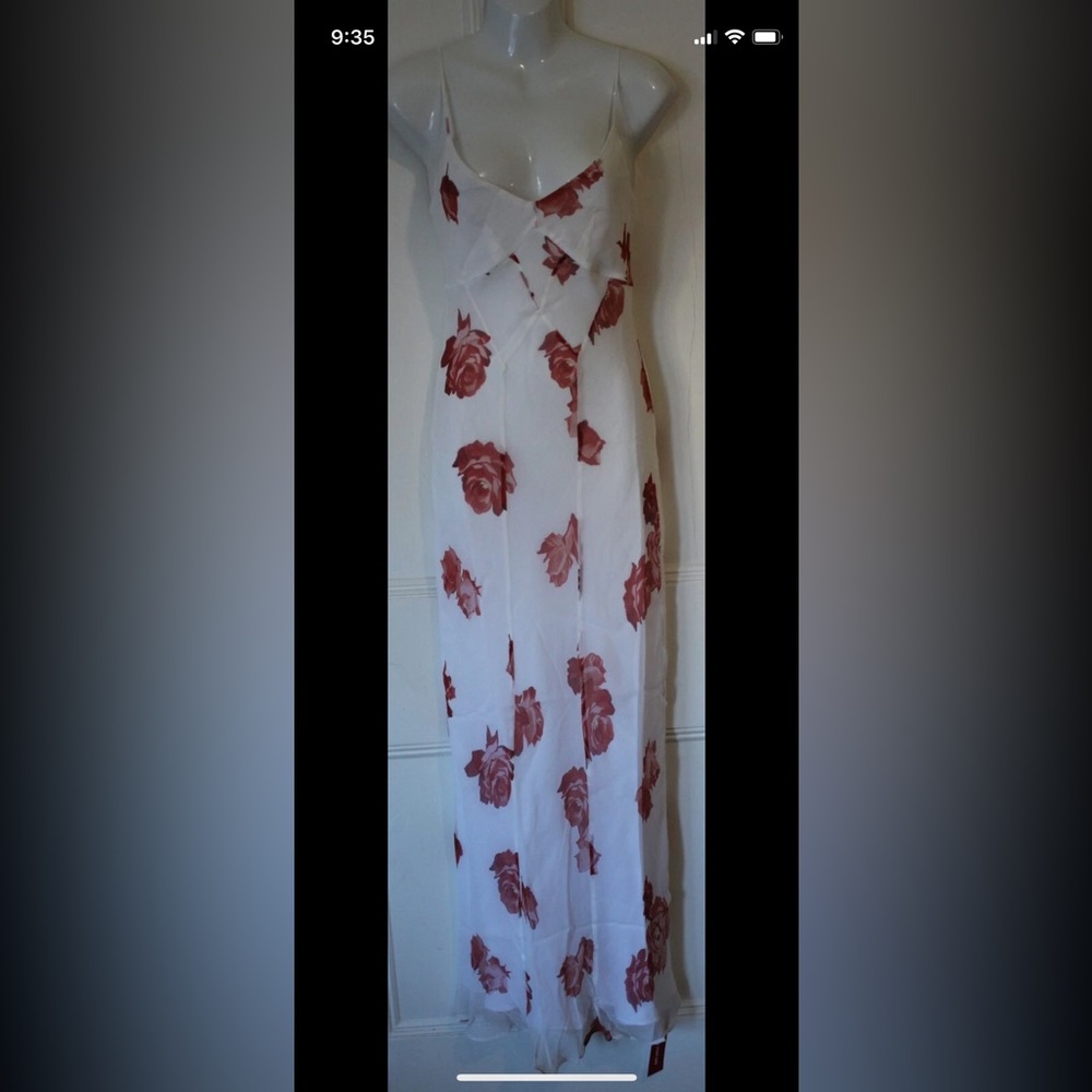 REALISATION PAR EUGENIE DRESS IN TUSCAN ROSE
